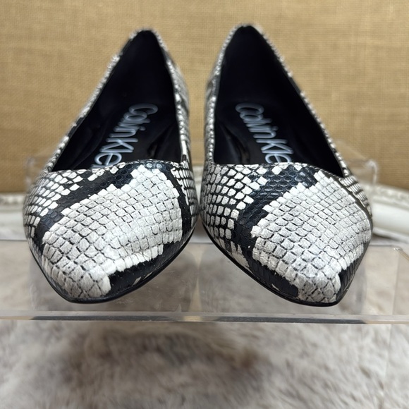 Calvin Klein | Women's Emerin, Size 7.5 - Picture 3 of 14